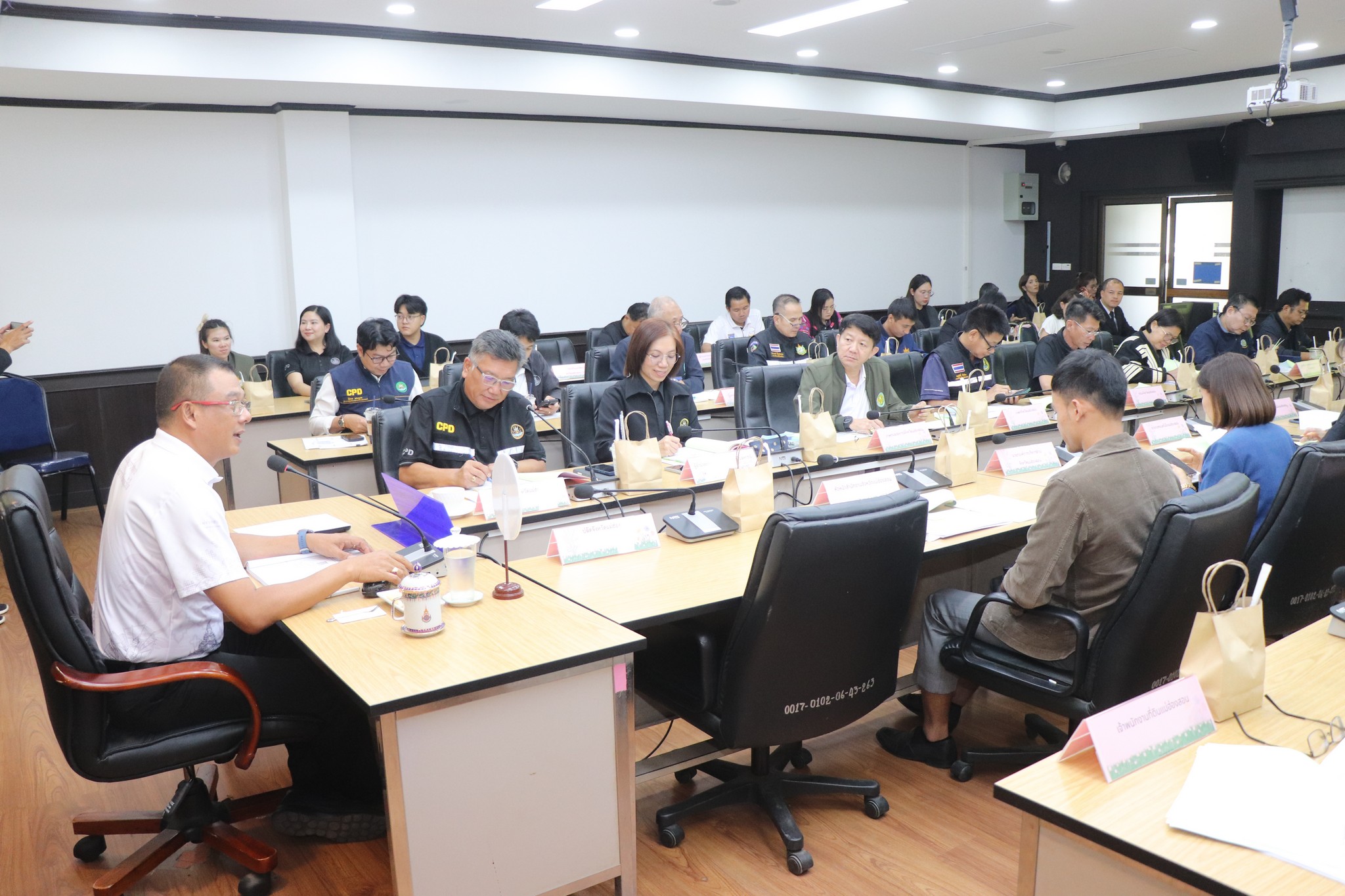 จังหวัดแม่ฮ่องสอน จัดการประชุมคณะทำงานการส่งเสริมพัฒนาอาชีพและการตลาด ครั้งที่ 1/2569 ภายใต้คณะอนุกรรมการนโยบายที่ดินจังหวัดแม่ฮ่องสอน (คทช.จังหวัดแม่ฮ่องสอน)