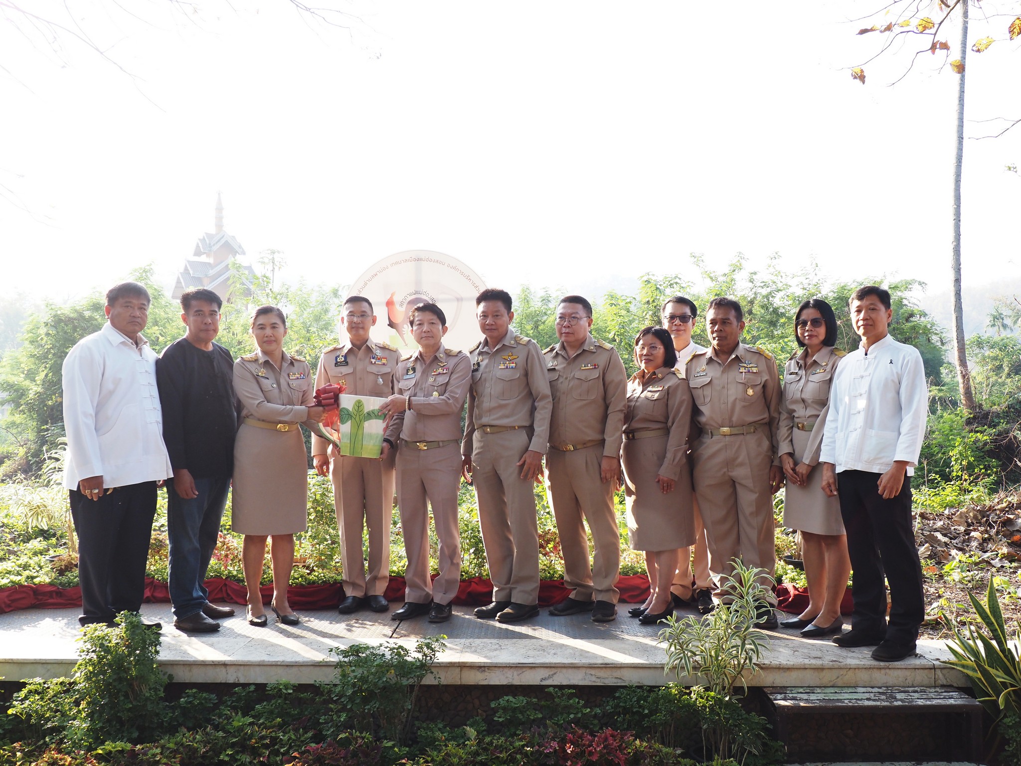จังหวัดแม่ฮ่องสอนจัดกิจกรรมสภากาแฟ เพื่อพบปะหารือสร้างความสัมพันธ์อันดีระหว่างหน่วยงานราชการ และหน่วยงานต่างๆ ในจังหวัดแม่ฮ่องสอน&nbsp;