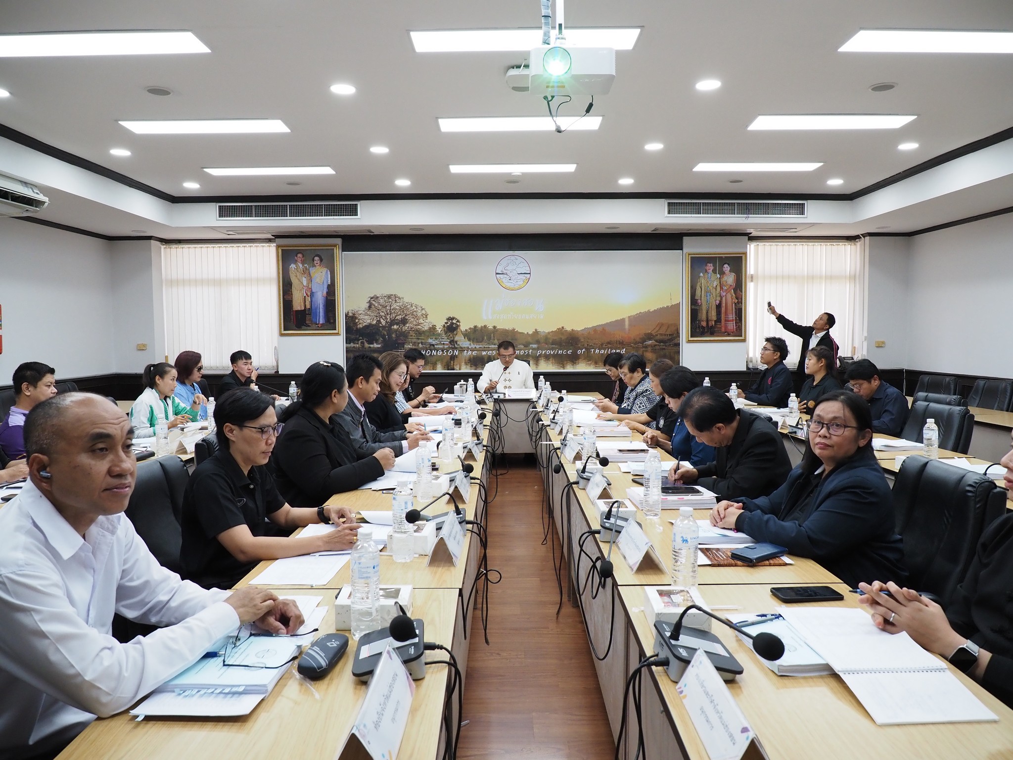 รองผู้ว่าราชการจังหวัดแม่ฮ่องสอน เป็นประธานการประชุมคณะอนุกรรมการส่งเสริมและพัฒนาคุณภาพชีวิตคนพิการประจำจังหวัดแม่ฮ่องสอน ครั้งที่ 5/2569&nbsp;