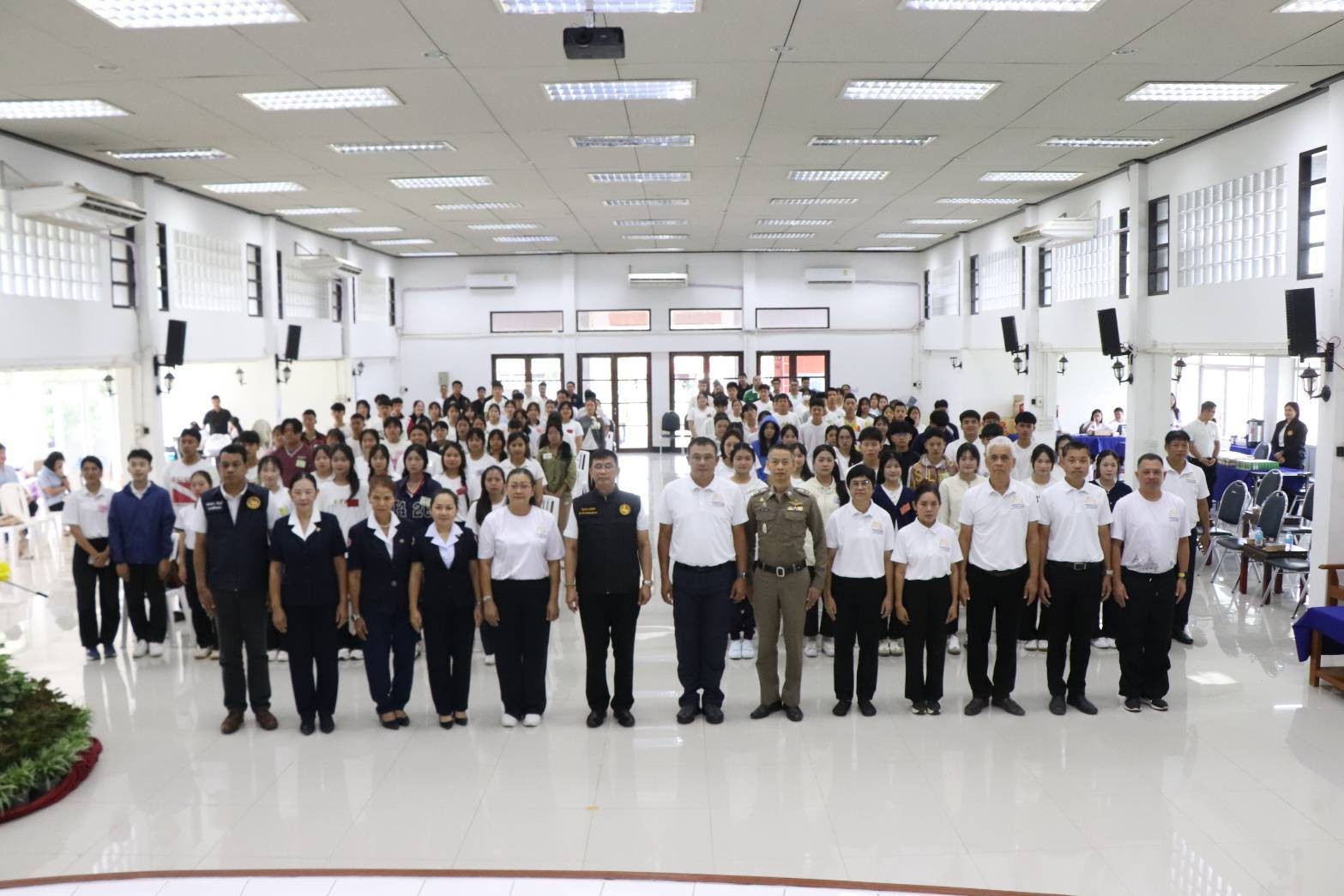 จังหวัดแม่ฮ่องสอน จัดโครงการอบรมเสริมสร้างทักษะชีวิต และการสร้างเครือข่ายยุวสิงห์มหาดไทย บำบัดทุกข์ บำรุงสุข รวมใจต้านภัยยาเสพติด จังหวัดแม่ฮ่องสอน (รุ่นที่ 2) ปี พ.ศ.2569 เพื่อส่งเสริมและสนับสนุนให้เยาวชนในพื้นที่เข้ามามีบทบาทในการสร้างการมีส่วนร่วมและสนับสนุนการทำงานของภาครัฐ ตลอดจนการเข้ามามีส่วนร่วมในการแก้ไขปัญหายาเสพติดในพื้นที่
