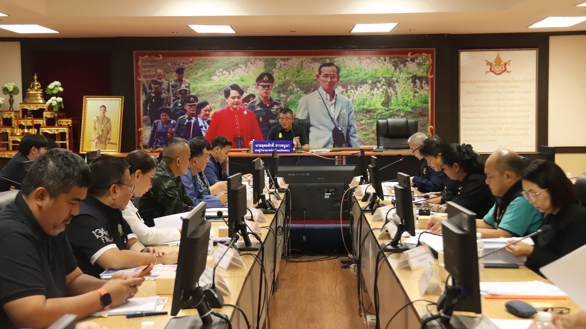 รองผู้ว่าราชการจังหวัดแม่ฮ่องสอน ประชุมคณะกรรมการให้ความช่วยเหลือผู้ประสบภัยพิบัติจังหวัดแม่ฮ่องสอน (ก.ช.ภ.จ.แม่ฮ่องสอน) ครั้งที่ 2/2569 เน้นย้ำให้ทุกหน่วยงานเร่งดำเนินการการช่วยเหลือประชาชนที่ได้รับผลกระทบให้เร็วที่สุด