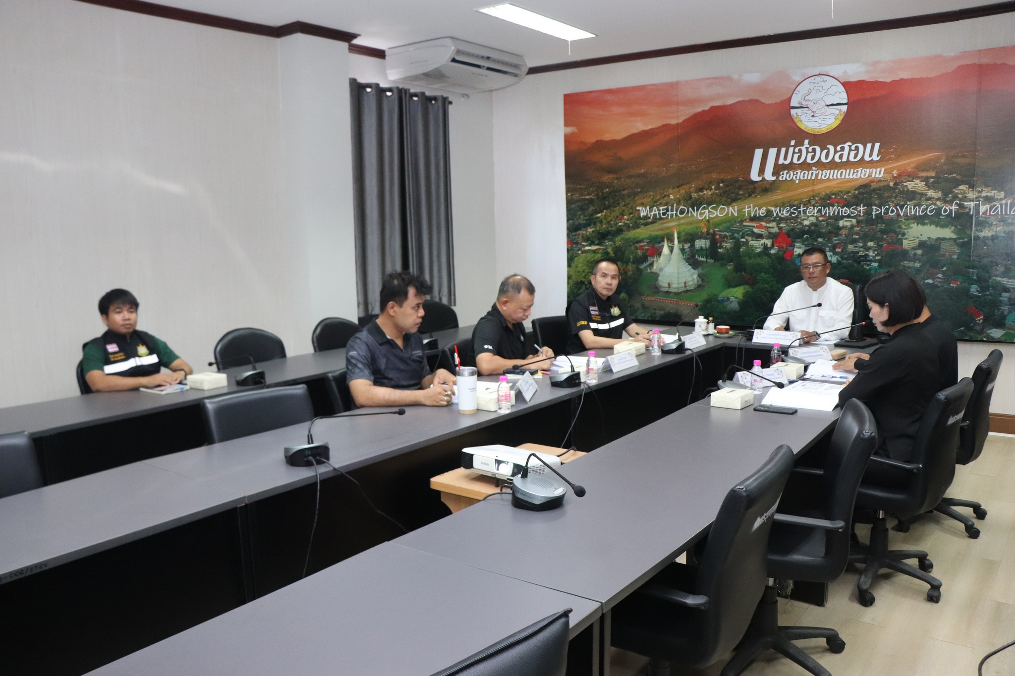 จังหวัดแม่ฮ่องสอน ประชุมคณะกรรมการพิจารณาแบบขอรับเงินอุดหนุนบูรณะศาสนสถาน ประจำปีงบประมาณ พ.ศ.2570&nbsp;